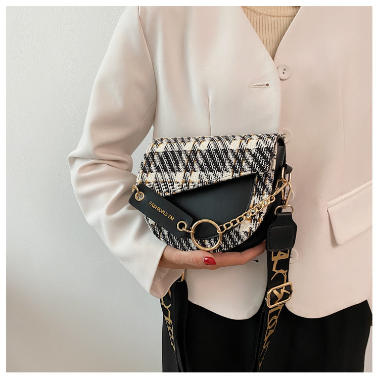 Niche super hot sell nieuwe alles-in-één damesmode brede schouderband enkele schouder crossbody mode zadeltas_voghion.com