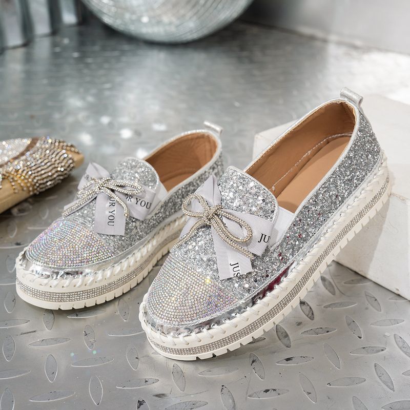 Damenschuhe Neue große Größe Strass Schleife Freizeitschuhe Nischendesign Einzelschuhe Trend_voghion.com