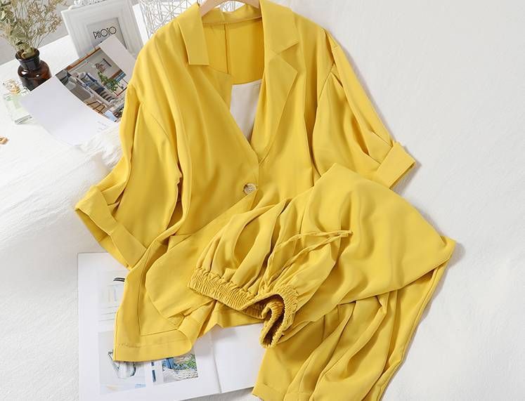 Women's suits fashion spring and summer loose suit collar three-quarter sleeves jacket nine-point wide-leg pants suspenders three-piece suit_voghion.com
