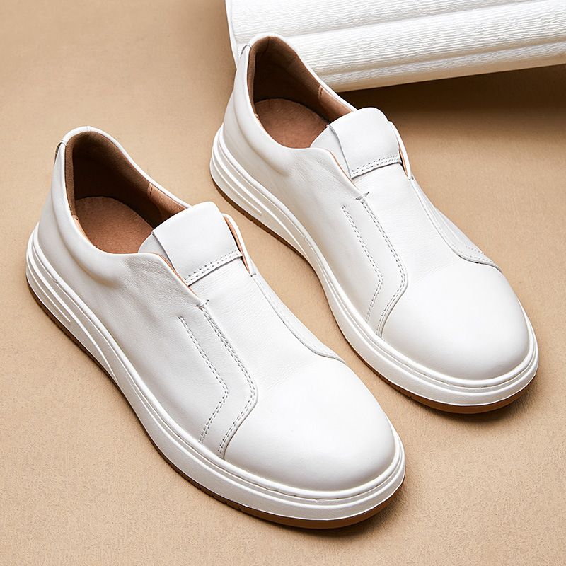 Leather Casual Men's Shoes With Round Toe, One Foot Fit, Sports Board British Business Breathable Driving Le Fu Shoes,_voghion.com