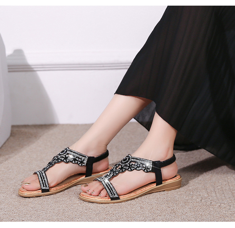 2024 Spring New Bohemian Round Toe Flat Bottom Water Diamond Large Women's Sandals_voghion.com