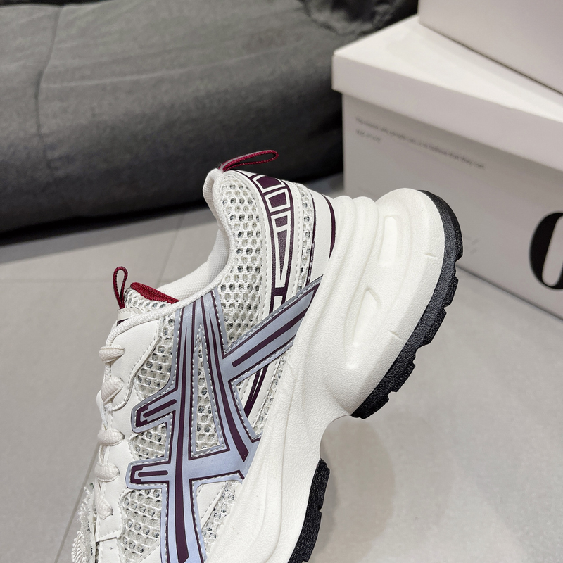 Show Feet Small European Daddy Shoes Damen Herbst 2023 Neue atmungsaktive Sportschuhe mit dicker Sohle All-Match-Laufschuhe_voghion.com