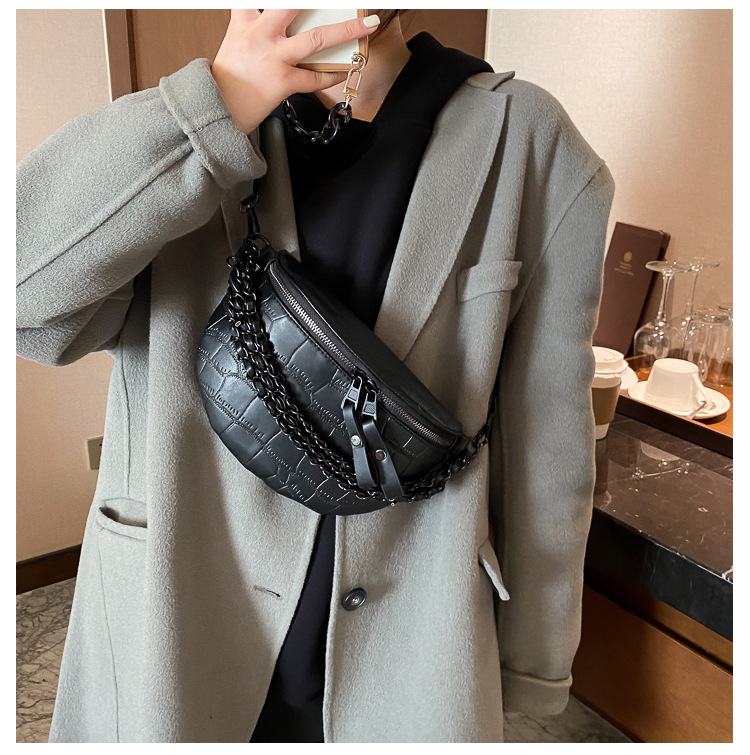 Déi populär kleng Handtasche vun dësem Joer fir Fraen, Summer Ins Broschttasche 2024, nei Moud, Casual, villfälteg, Nische-Crossbody-Tasche, Tailletasche_voghion.com