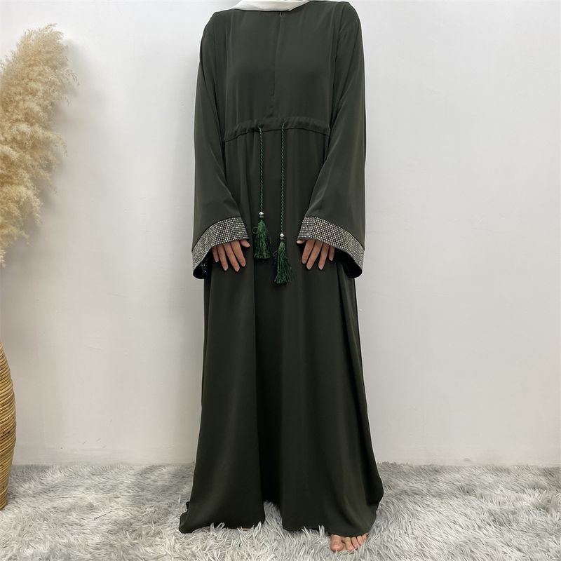 Ramadan moslim vrouw jurk vooraan rits verborgen riem Dubai abaya mouwen met zilveren rand ontwerp Marokkaanse kaftan koninklijke vrouwen rood_voghion.com