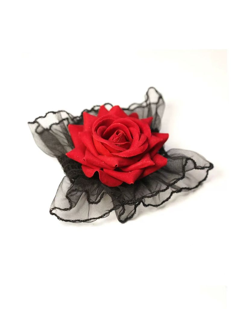 Collana con catena a forma di cuore rosso con perle e rosa, design di nicchia, accessori per abito da brindisi_voghion.com