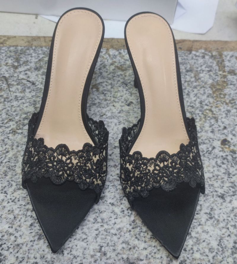 Sandali con tacco a spillo e punta affilata in pizzo da donna - Tacco comodo color champagne per donna_voghion.com