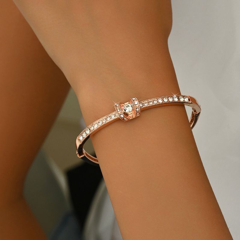 Geometreschen Diamant Réimeschen Ring Frëndin Bracelet Internet Promi Personaliséiert Villsäiteg Einfach Handgemaach fir Fraen_voghion.com