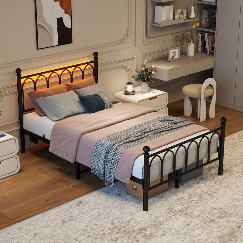 Metallbett 120x200cm Design vintage, USB, LED, Stahlunterstützung, Nero_voghion.com