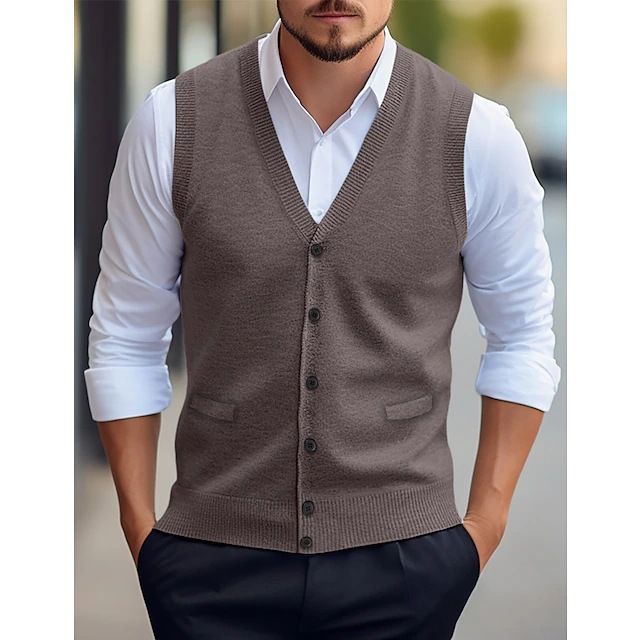 Herrenweste im Slim Fit aus Wollmischung, lässige ärmellose Strickjacke für alle Jahreszeiten, zweireihige Weste mit V-Ausschnitt in Unifarben_voghion.com