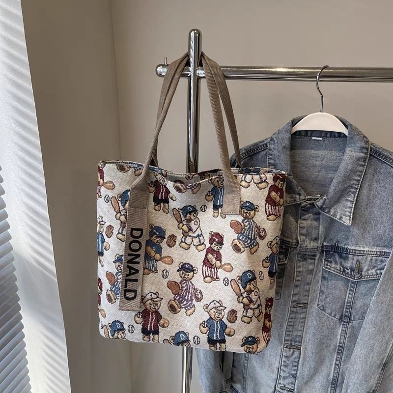 Bear Embroidered Canvas Women 2025 New Casual Tote Bag Single Shoulder Large Capacity For Class And Commute_voghion.com