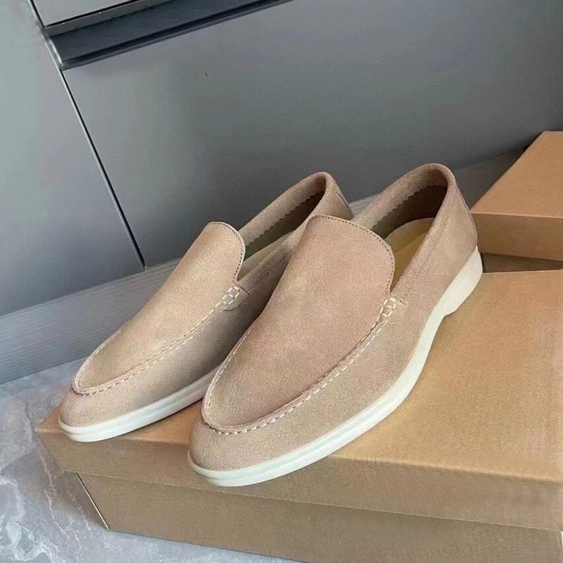 Nya lediga loafers för män är lätta och lämpliga för dagligt bruk. Bär samma latsko med en fot_voghion.com