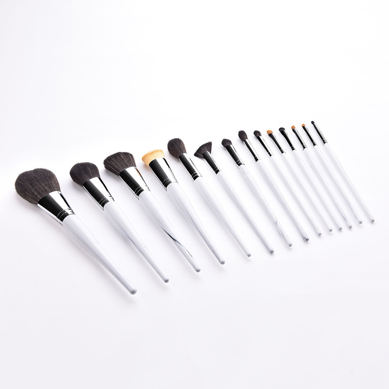 14-teiliges Make-up-Pinsel-Set, Pinselspitze, Caiyunzhinan, Schwarz und Weiß, Holzgriff, neues Make-up-Werkzeug GUJHUI_voghion.com