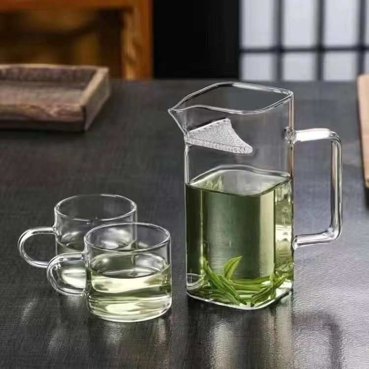 Premium Moon-Shaped Glass Teapot With Strainer – Thickened Borosilicate Pitcher For Tea, Coffee & Home Brewing – Heat-Resistant Ergonomic Handle_voghion.com