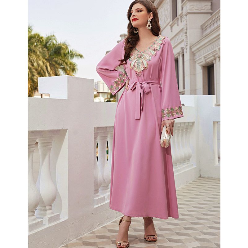 Damenbekleidung Rosa dreidimensionales besticktes langes Retro-Kleid_voghion.com