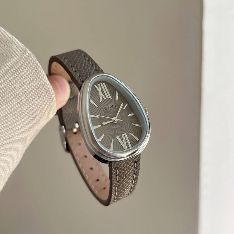 Gogoey 2025 New Hot-Selling Snake Head High-End Leather Strap Women's Quartz Watch_voghion.com