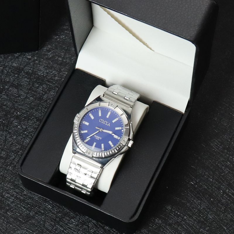 Men's Watch Box Steel Belt Waterproof Quartz Watch Men Set_voghion.com
