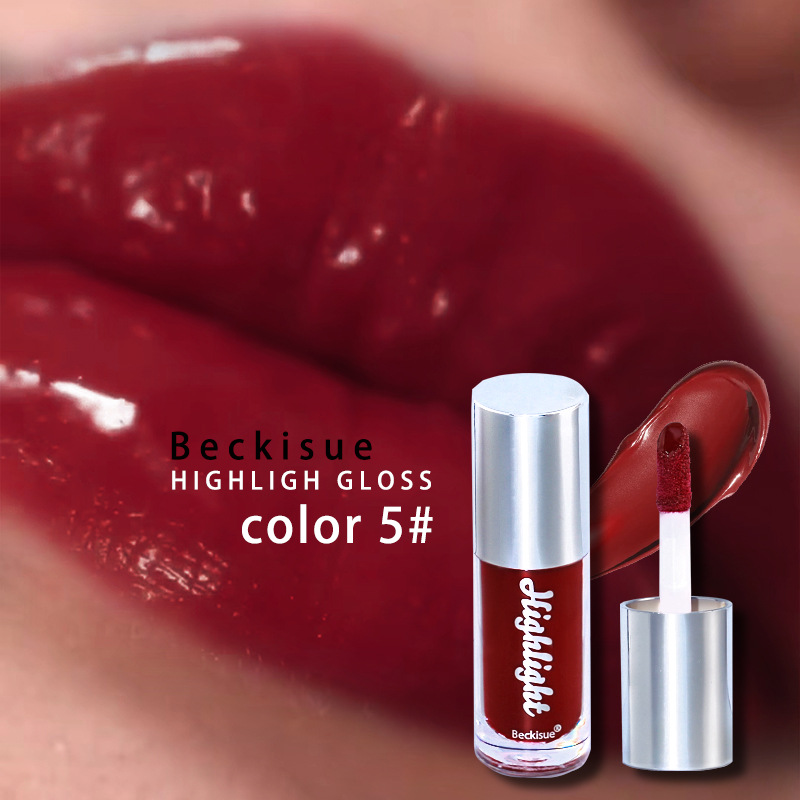 Nude-Creme-Textur, satte Farbe, Highlight-Spiegel, Highlight-Lipglasur, Lipgloss mit Wasserlicht._voghion.com