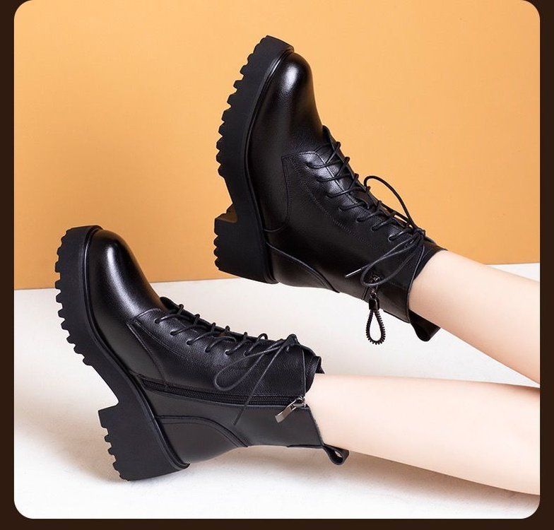 Neue Martin-Shorts im britischen Stil für Damen, Modell 2026: Dicke Sohle, Blockabsatz, Schnürung, Fleece-Futter, rutschfest, vielseitig und weich_voghion.com