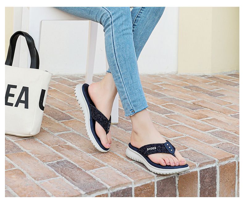 2025 Summer New Women's Simple Flip-Flops Sports Wedge Casual Large Size Slippers_voghion.com