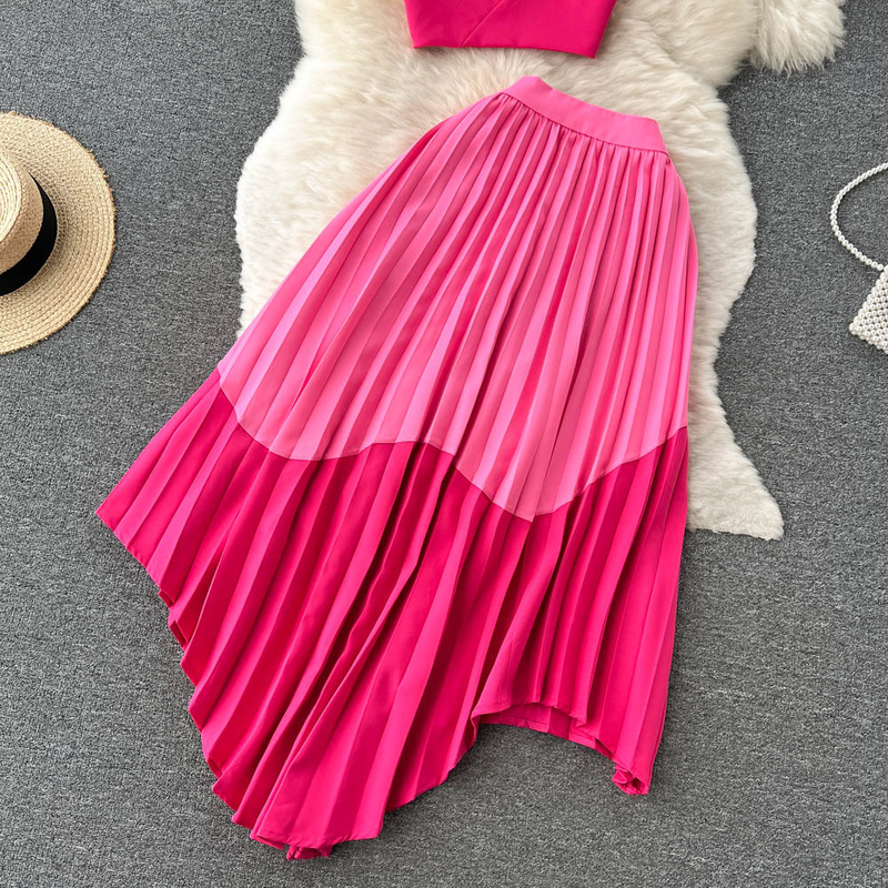 Abito da donna in due pezzi per gonna a pieghe irregolare con top a tubino in colore a contrasto stile estivo_voghion.com