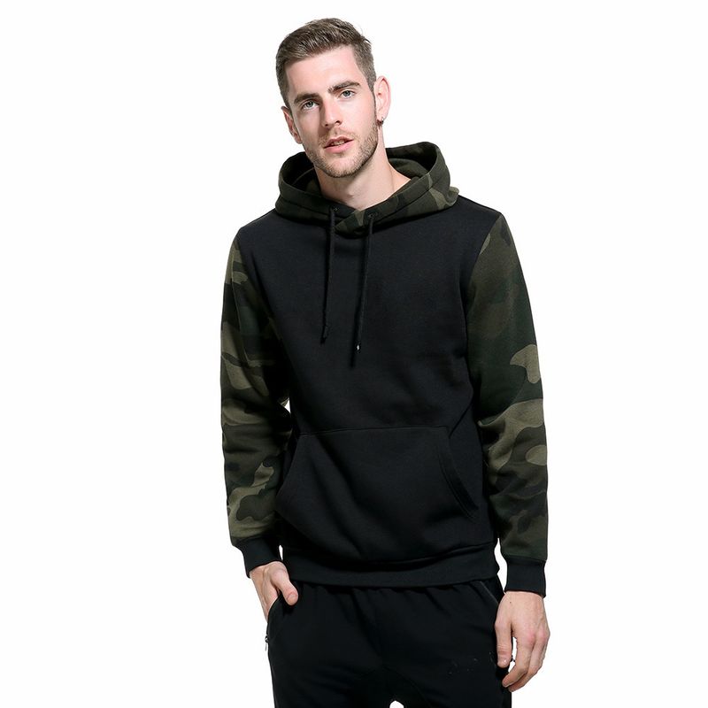 Trendy Herbst und Winter Camouflage Langarm Kapuzenjacke für Herren mit Wärmeübertragung bedrucktem Fleece-Hoodie_voghion.com