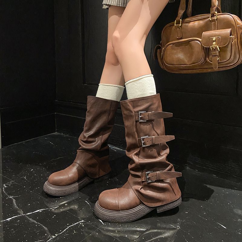 Spicy Girl Wasteland Style 2025 Primavera e Autunno Nuovi stivali da donna Melard con risvolto corto e plissettato_voghion.com