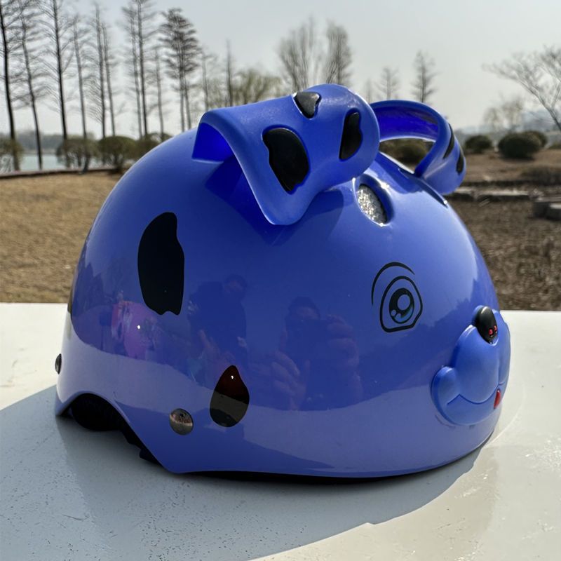 3C Kinder Skateboard Skifahren Batterie Elektroroller Eltern-Kind Sommer Vier Jahreszeiten Helm_voghion.com