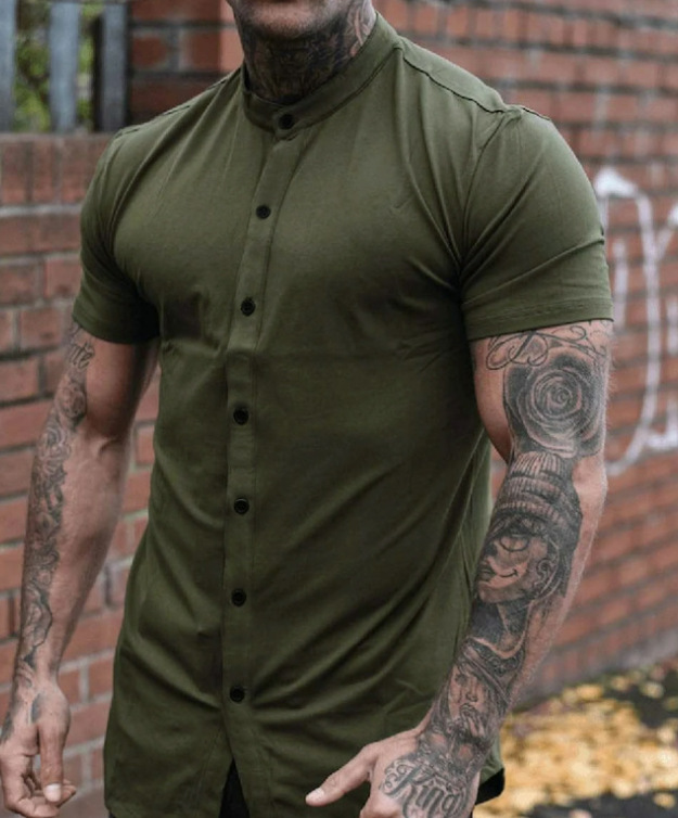 Camicia tinta unita con colletto alla coreana e maniche corte Lanting da uomo_voghion.com