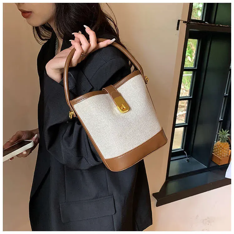 This Year's Trendy Super Hot Niche Women's Summer Stylish Versatile Crossbody Handheld Bucket Bags_voghion.com