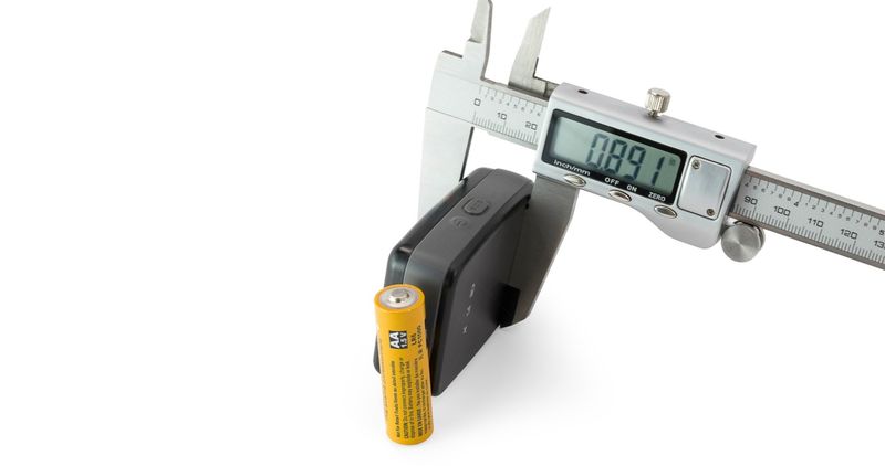 Security Surveillance GPS Tracking Device For RAM 1500 2500 3500 4500_voghion.com