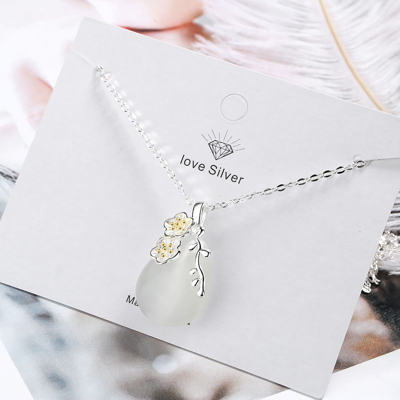 Teardrop Cat's Eye Stone Women's Cherry Blossom Necklace Fresh Ins Style Short Collarbone Chain Pendant_voghion.com