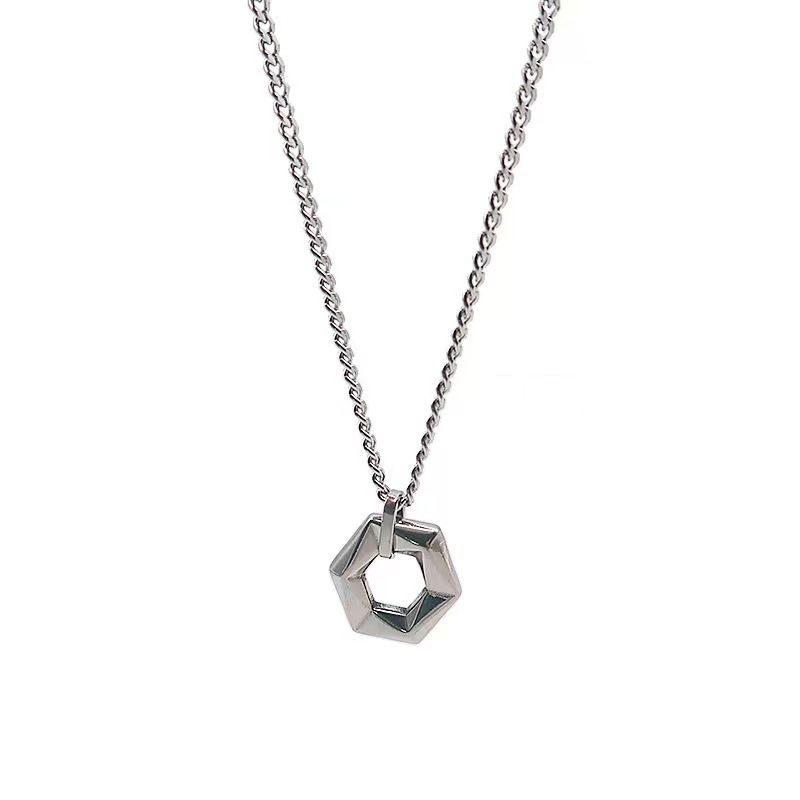volledig lichaam titanium staal nieuwe hexagonale matrix geometrische ketting voor mannen en vrouwen straat hiphop ontwerp gevoel van OT gesp sluiting ketting_voghion.com