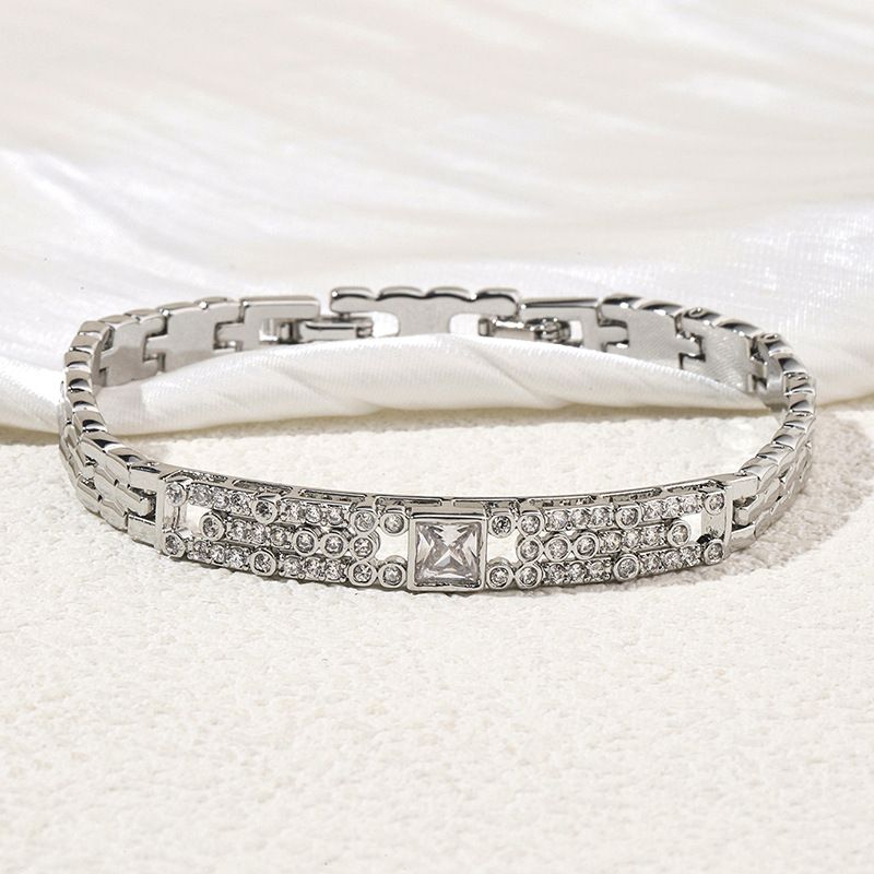 Heißer Verkauf Mode-Design Klassische Ins Minimalistischen Stil Intarsien Zirkon Elegante Vielseitig Armband Großhandel_voghion.com
