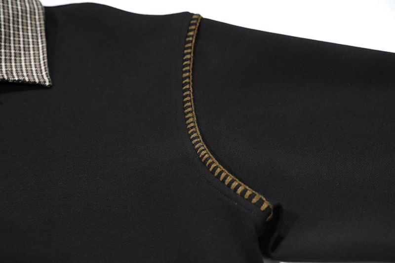 Polo patchwork pied-de-poule style Old Money, unisexe, col rabattu, coupe ajustée, tendance, automne 2025_voghion.com