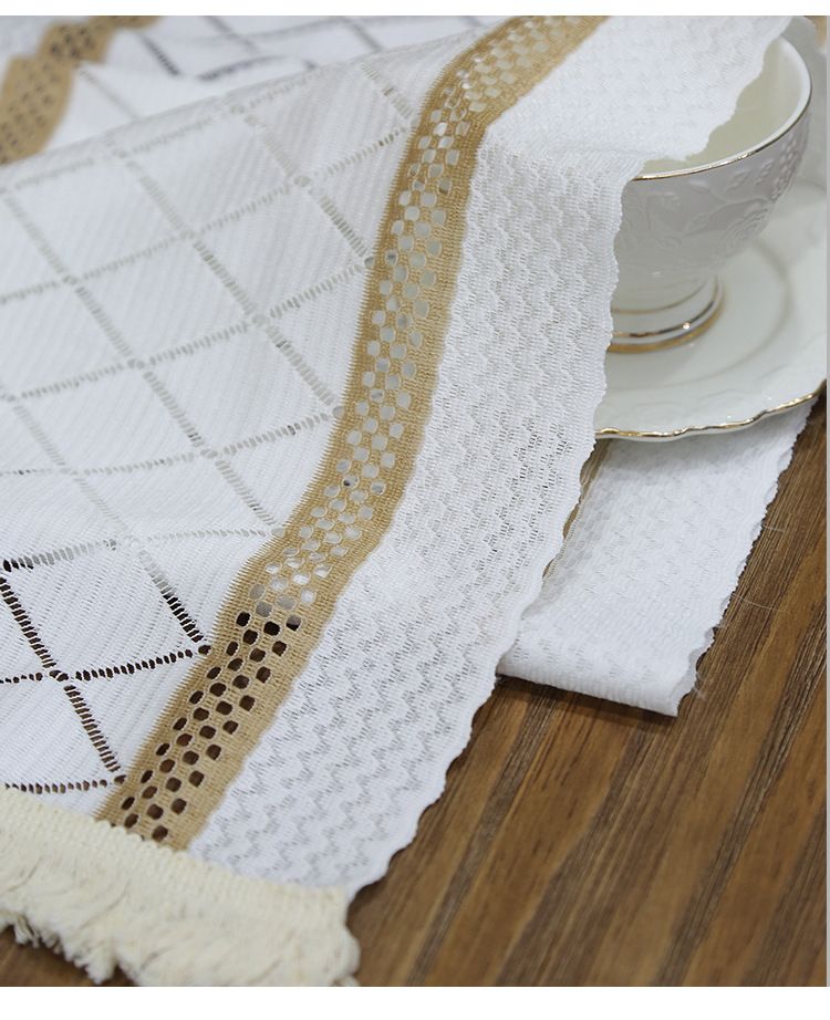 Two-Tone Woven Table Runner With Tassels - American Farmhouse Cotton Linen Table Mat For Holiday Decor_voghion.com
