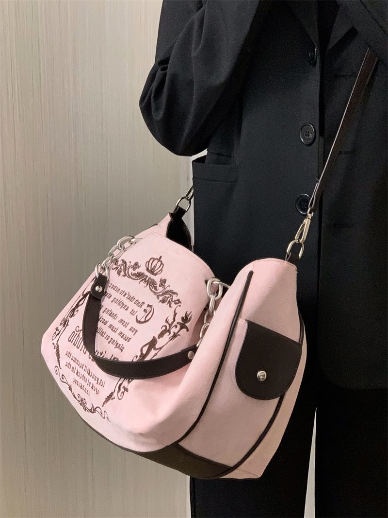 Bolso bandolera con cadena gótica para mujer, moda 2025_voghion.com