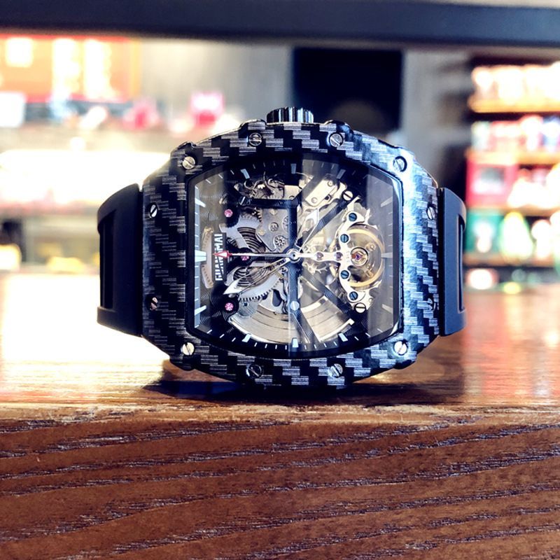 Montre mécanique automatique à tourbillon squelette_voghion.com