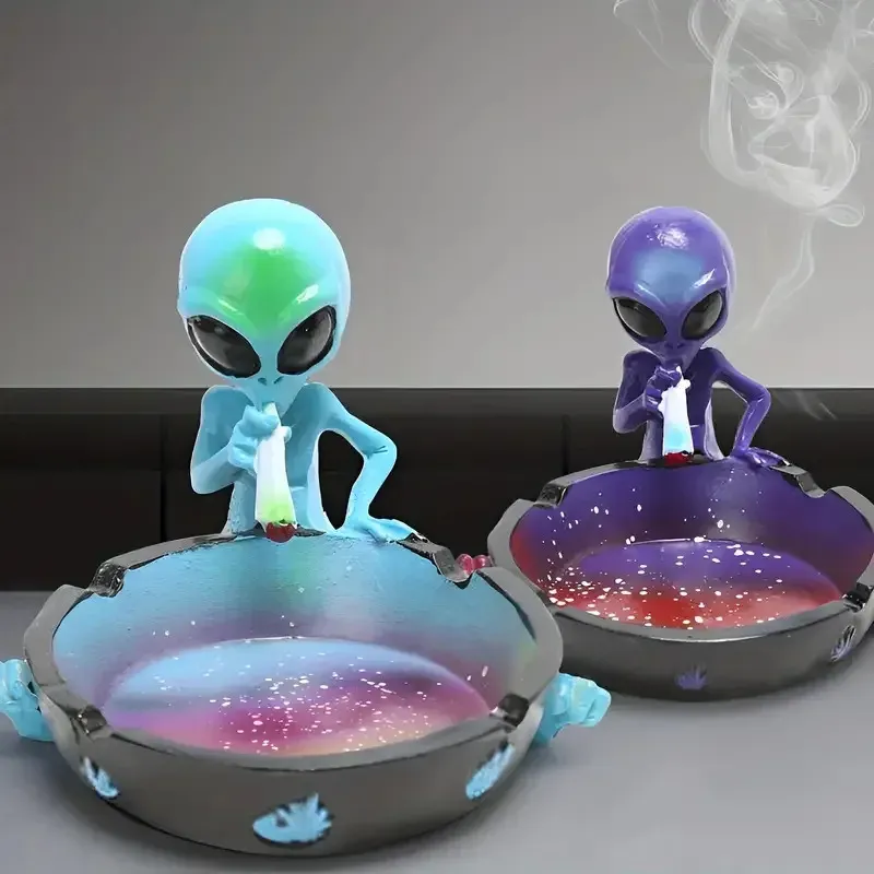 ALIEN Decoration Tabletop Ashtray Resin Hiphop Container Retro Vintage Home Office Bar Ornament Crafts Man Smoking Accessories_voghion.com