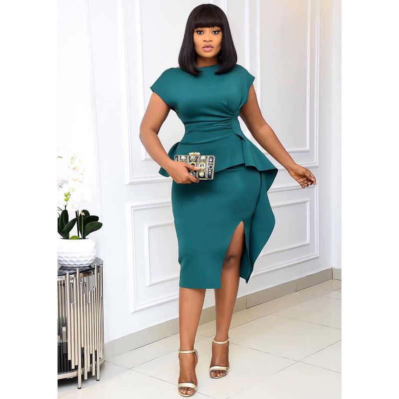 Vestito estivo sexy e attillato con volant, nuovo e oversize per la mamma_voghion.com