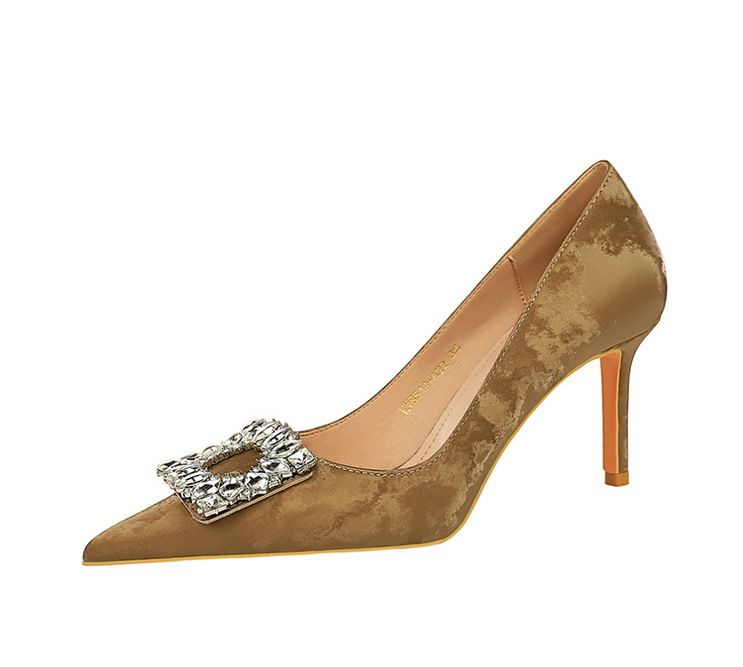 18249-A5 Style Banquet Slim Fit Women' With Thin High Heel, Shallow Mouth, Pointed Metal Rhinetone Button Single_voghion.com