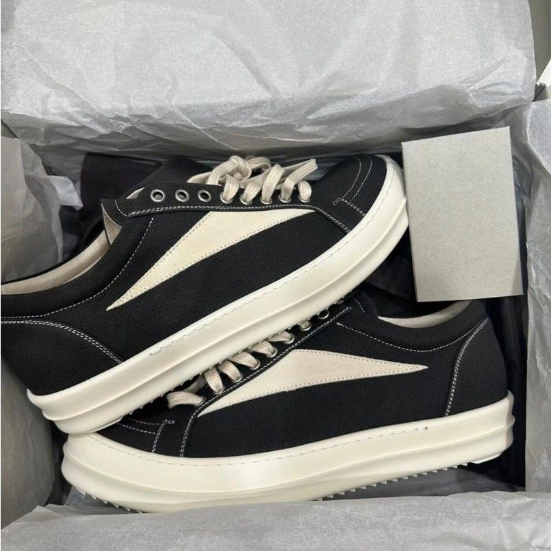 High End Low Top Men, Infringing Main Line, New Trendy Thick Soled Cowhide, Dark RO Black And White Casual Board Shoes_voghion.com