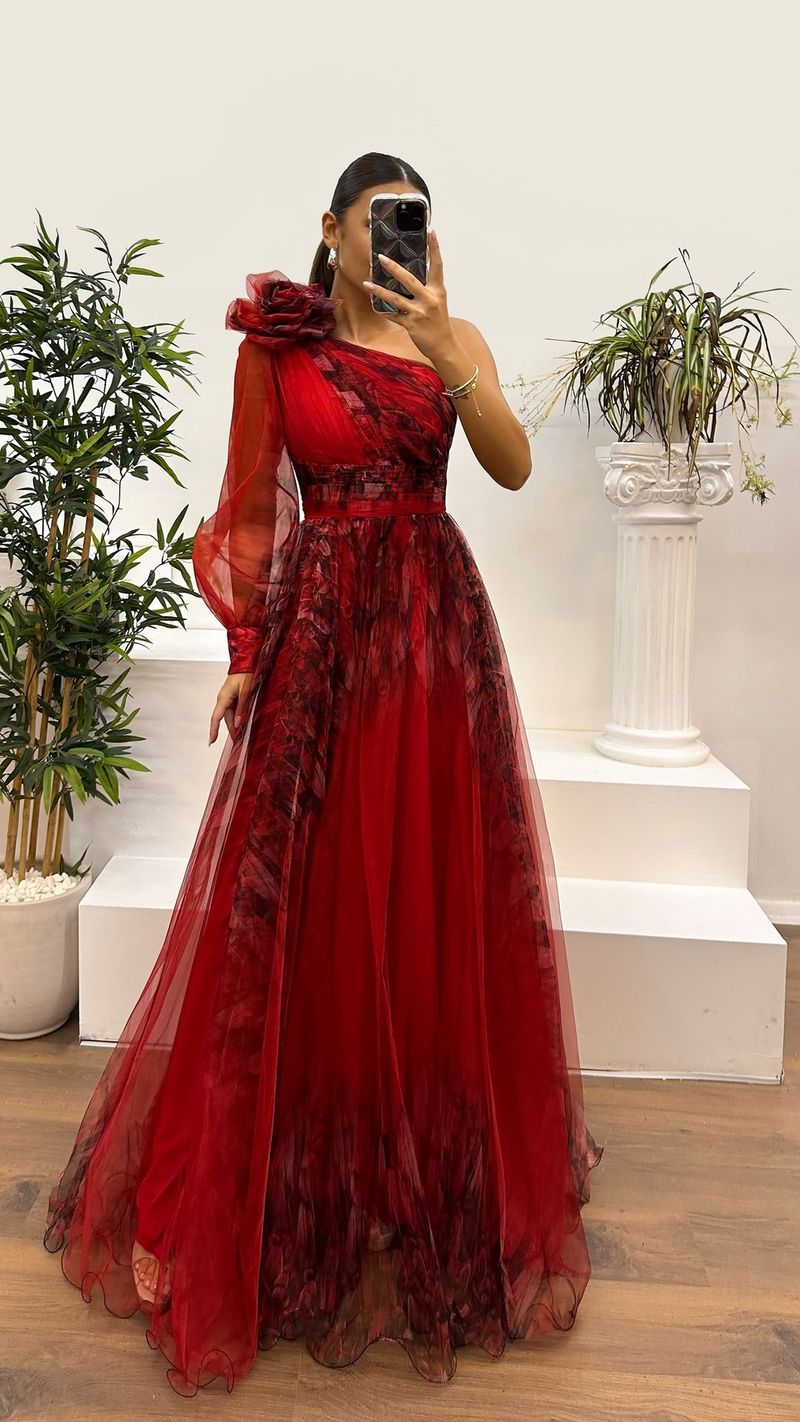 Vêtements pour femmes printemps et automne nouvelle robe imprimée en maille à épaules obliques Ins robe de soirée ample décontractée_voghion.com