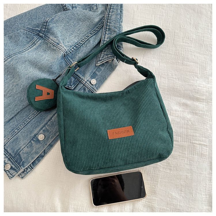 Women's Large-capacity Fleece Bag Single Shoulder Oblique Span Storage Bag Class Commuter Tote Bag_voghion.com