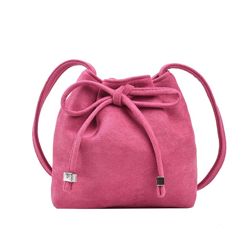 Beibei Shangpin 2023 new niche design leather velvet drawstring bucket single shoulder diagonal cross small women's bag_voghion.com