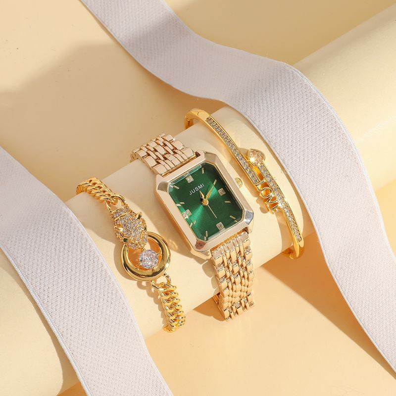 Dameklokke og smykkesett Dameklokke i vintage-stil med stålrem, moteriktig kvartsklokke med armbånd, gavesett_voghion.com