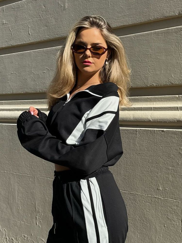 Two-Tone Half-Zip Sweatshirt Set – Stand Collar Top + Drawstring Joggers (S-XL, Polyester, Streetwear-Ready, Contrast Stitching)_voghion.com