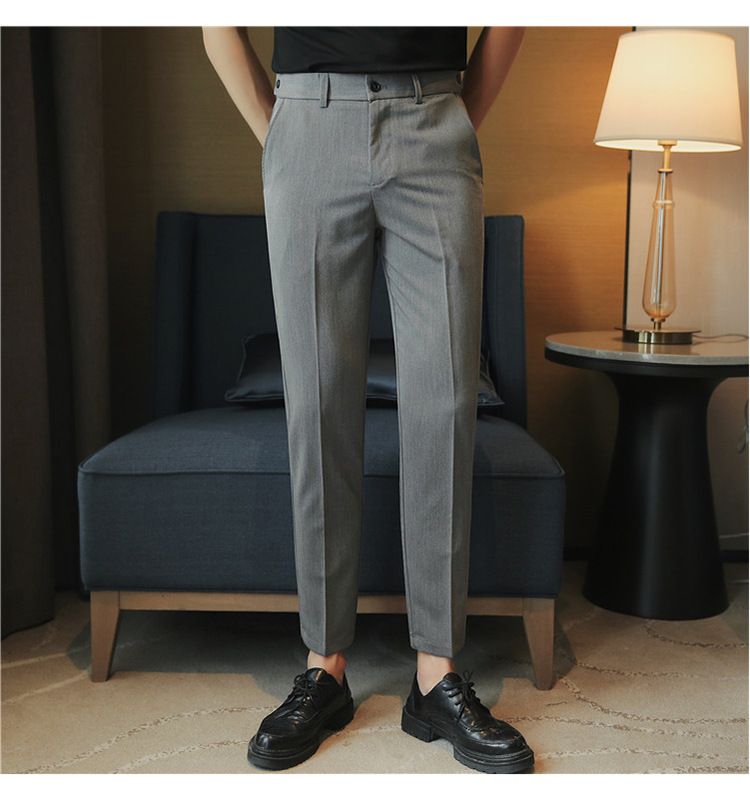 Nova versão coreana calças casuais masculinas verão nove pontos calças cor sólida calças casuais ajuste de cintura calças de qualidade slim-fit_voghion.com