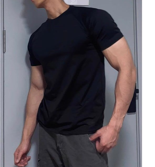 Black Cuffed T-Shirt Unisex Small Neck Slim Fit Muscle-Enhancing Short Sleeve Regular Shoulder Tee_voghion.com