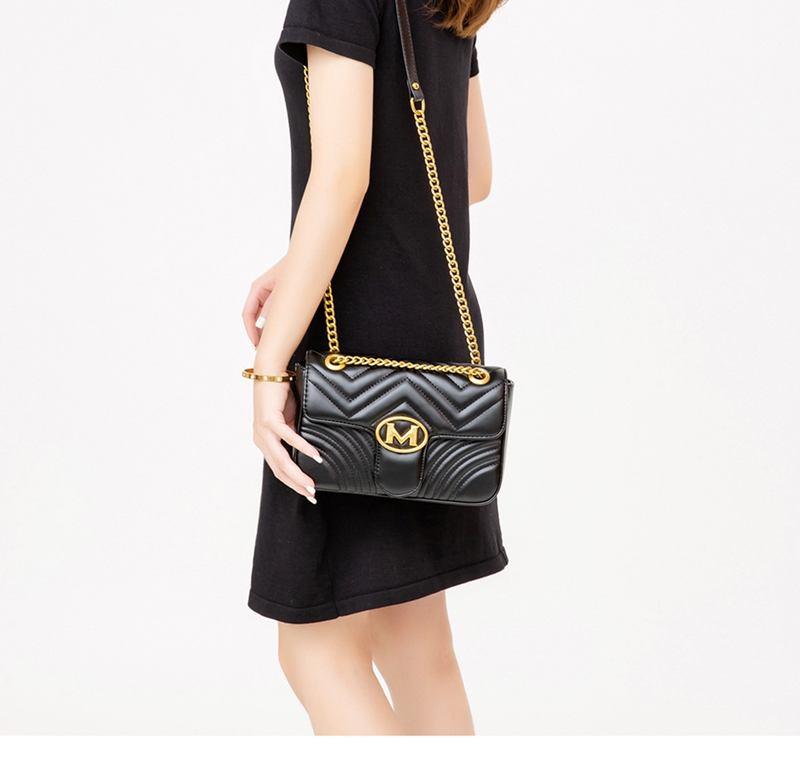 Designer Nuovo originale Lettere di tendenza della moda Squisita catena per il tempo libero Atmosferica Borsa da donna con tracolla a tracolla lombarda da donna_voghion.com