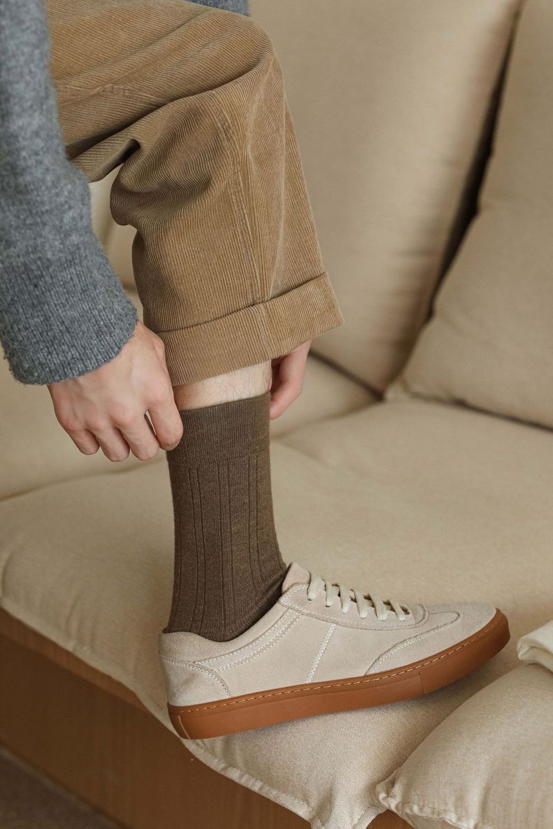 Calzini da uomo in cashmere a doppia cucitura, tinta unita, a metà tubo, autunnali e invernali, in pile di cashmere filato colorato_voghion.com